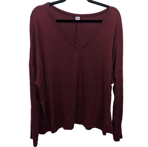 Old Navy Wine Red V-Neck Long Sleeve Plush Top Size XL 🍷✨ - Picture 1 of 10